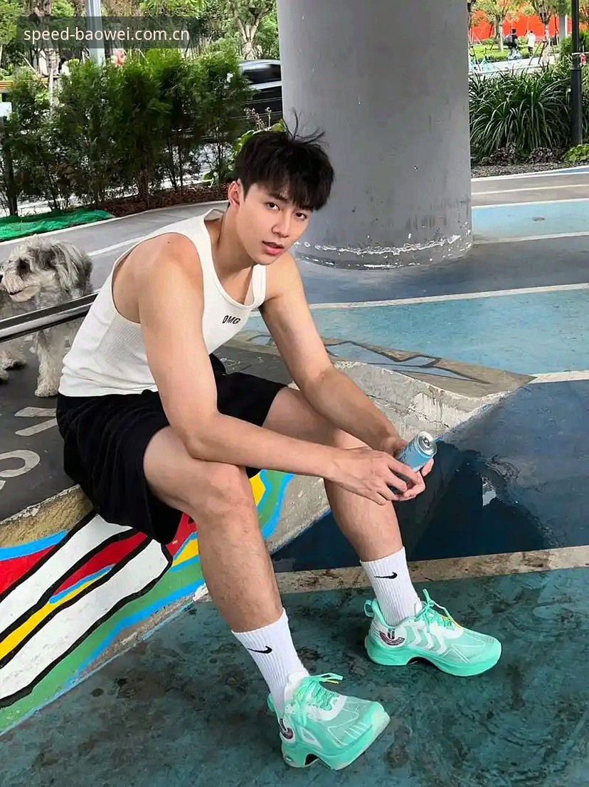 资深体育迷分享：如何在宝威体育平台追踪德国队世界杯大名单动态